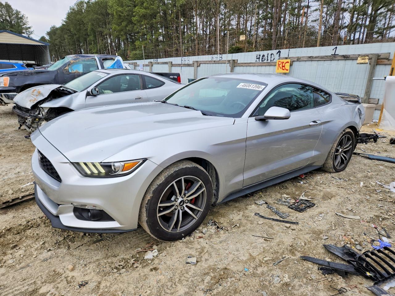 В разборе Ford Mustang 2.3L 2016г