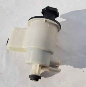 Бачок ГУР Ford Expedition 2003-2006 5L1Z 3E764 A; 5L14 3R700 AC Бачок ГУР Ford Expedition 2003-2006 5L1Z 3E764 A; 5L14 3R700 AC