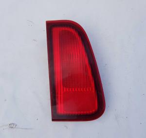 Фонарь задний левый внутренний Lincoln Navigator 2002-2006 2L7X 13405; 2L7Z 13405 CA Фонарь задний левый внутренний Lincoln Navigator 2002-2006 2L7X 13405; 2L7Z 13405 CA