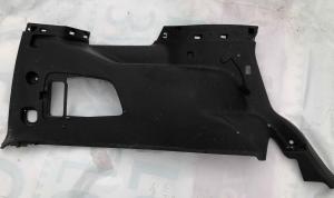 Обшивка багажного отсека левая Cadillac Escalade / Tahoe 2015-2020 23407855 ; 23488176 ; 23220862 ; 23448123 ; 23376994