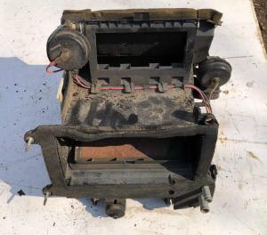 корпус заслонок печки Chevrolet Express  2003-2014 15842468 ; 52416991