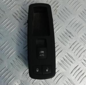 Блок управления стеклоподъемником передний правый Jeep Grand Cherokee (WK2) 2010-; 68030822AC; 68086692AD; 68086692AC