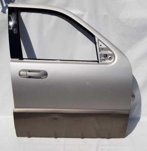 Дверь передняя правая Mercury Mountaineer 3L2Z 7820124 Дверь передняя правая Mercury Mountaineer 3L2Z 7820124