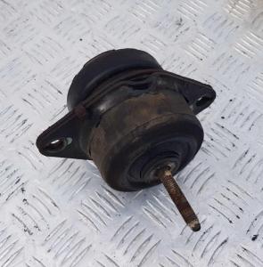 Опора ДВС Ford Mustang 2004-2014 6R3Z 6038 A; 6R33 6038 AA