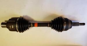 Полуось передняя правая (плохие пыльники) Ford Explorer 3 2002-2005 1L24 AC ; 6L2Z 3A428 AA