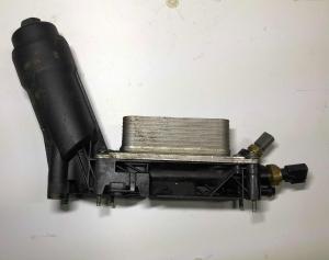 Радиатор масла/Теплообменник Jeep Grand Cherokke WK2 1650102301d