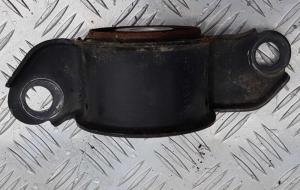 Сайлентблок верхнего рычага задней подвески левый Chevrolet Camaro 2009-2015 92214163