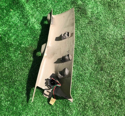 Накладка стойки пассажирская Hummer H2 2003-2004 19121398 ; 15138226 ; 10358732 ; 15065411 ; 15182362 ; 15187200 ; 15102560 ; 15058536