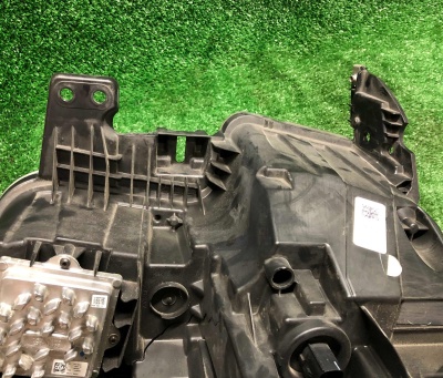 Фара передняя правая Chevrolet Tahoe 2021-н.в. 85547099 ; 84913580 ; 84934280 ; 85004144 ; 85123920 ; 84783470 ; 84832789 ; 84861513