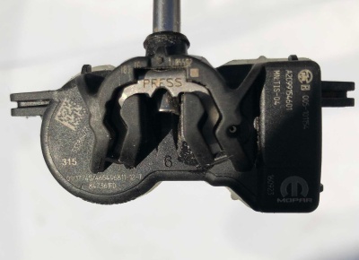 Датчик давления в шинах Jeep Renegade  2016-2020 53386477 ; A2C99154601 ; 68252493AB