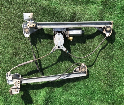 Стеклоподъемник пассажирской двери Hummer H2 2003-2009 10390765 ; 15198303 ; 15184005