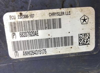 Блок ABS Jeep Grand Cherokee WK2 68207920AE