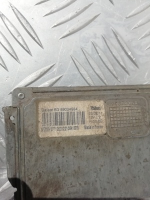 Блок розжига ксенона Jeep Grand Cherokee 2010-2014; 6G89034934