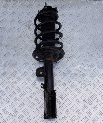 Амортизационная стойка передняя правая Ford Explorer 5 2011-2013 BB53 18045 EA; BB5Z 18124 D; BB53 5310 BA; BB53 18183 CD