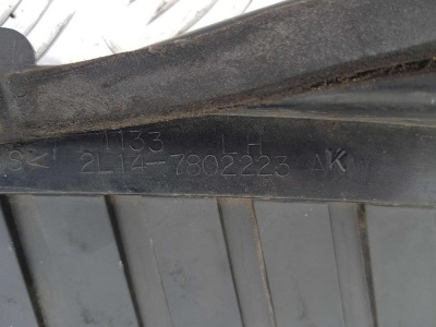 Планка/Жабо под лобовое стекло левая Ford Expedition 2003-2006 5L1Z 78022A69 AA; 2L14 7802223