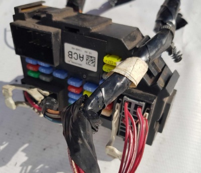 Блок предохранителей салонный Chevrolet Tahoe 2006-2014 20828606; 25815391