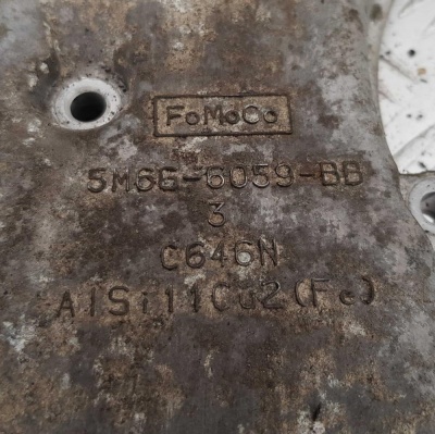 Крышка ДВС передняя (2.3L) Ford Escape 2005-2008 5M6Z 6019 AA; 5M6G 6059 BB; 5L8Z 6019 AA; 5M6G 6019