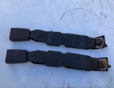 Замок ремня безопасности второго ряда Dodge Ram 1500 / 2500 / 3500 / 4500 34027322