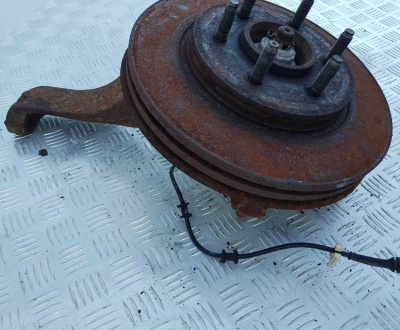 Кулак поворотный передний левый Ford F150 (2WD) 2004-2008 6L3Z 3106 A; 7L3Z 3106 A; 8L3Z 1102 A