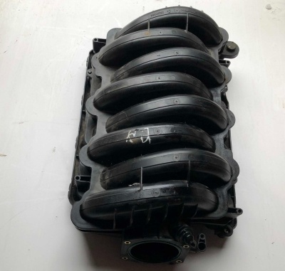 Впускной коллектор Cadillac Escalade / Tahoe 2014-2021 12639087 ; 28230366 ; 28230369