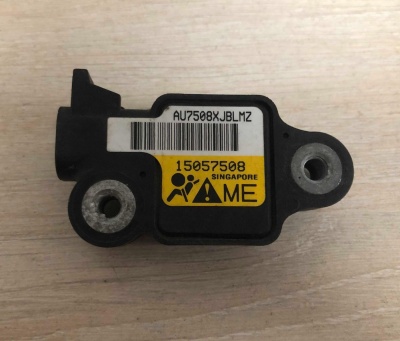 Датчик удара (Air Bag) Cadillac Escalade / Tahoe 2003-2004 15057508