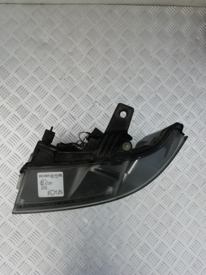 Фара передняя левая (с дефектом)  Chevrolet Tahoe 2006-2014; 22751277