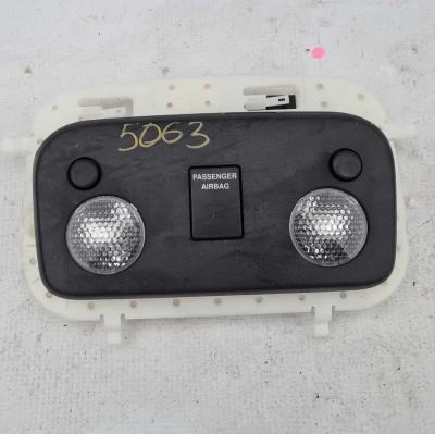 Плафон потолочный Ford Mustang 2015-2017 FR3Z 63519A70 GA; FR3B 63519A58