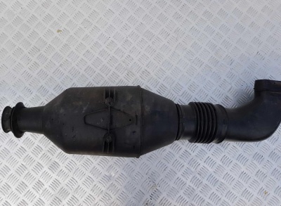 Патрубок воздушного фильтра Ford Expedition 2004-2006 5L7Z 9F721 AA; 5L74 9F765