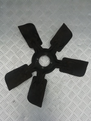 Крыльчатка Dodge Durango 2004-2009; 52028916AC