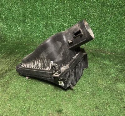 Корпус воздушного фильтра Chevrolet Camaro 2016-2024 84008589 ; 92280993