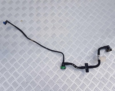 Трубки вентиляции/паров топливного бака Ford Explorer 5 2011-2015 DA8Z 9C047-A