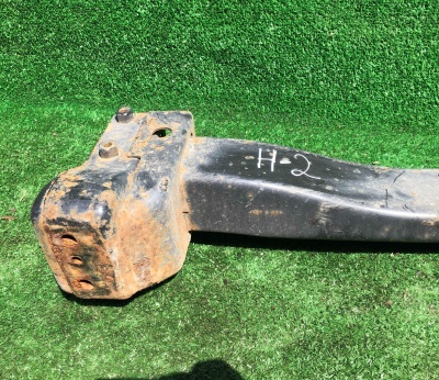 Балка фаркопа Hummer H2 2003-2009 15212432 ; 15058406