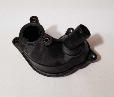 Корпус термостата Ford Explorer 3-4 2L2Z 8592-BA