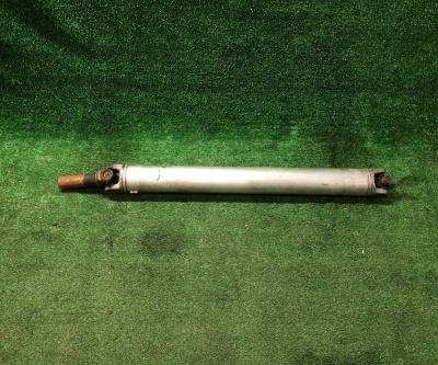 Карданный вал задний Chevrolet Tahoe / Escalade 2015-2020 84202541 ; 23251187 ; 23147486 ; 23469167 ; 23209518 ; 23469169 ; 23147489