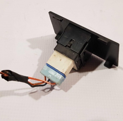 Кнопка регулировки педального узла Dodge Durango 2004-2009 56045702AA