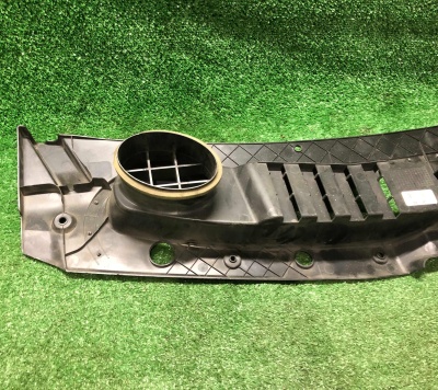 Панель/Кожух замка капота Chevrolet Tahoe / Escalade 2021-н.в. 84775412 ; 84248794