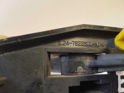 Ручка двери внутренняя передняя правая Ford Explorer 3 7822600; 4L2Z 78219A64 AAA