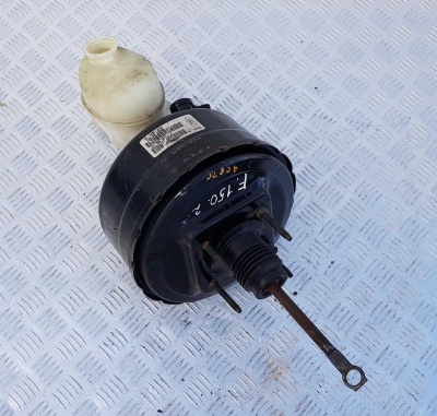 Вакуумный усилитель тормозов с главным тормозным цилиндром в сборе Ford F150 2004-2008 4L3Z 2140 AC; 4L34 2A032 AF; 5L3Z 2005 AA; 5L34 2005 AE