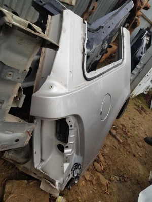 Крыло заднее правое Ford Explorer 3-4 2001-2010