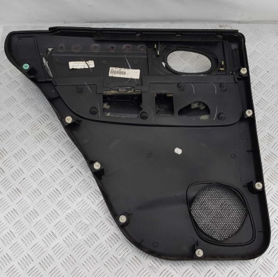Обшивка двери задней правой Isuzu Ascender 2005-2009 15787944; 8 15239 781 0