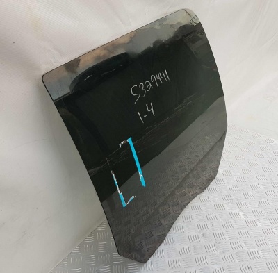 Стекло двери задней левой Ford F150 2004-2008 4L3Z 1625713; 4L34 1625713