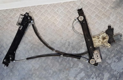 Стеклоподъемник правый Chevrolet Camaro 2011-2015 22877928; 22877930