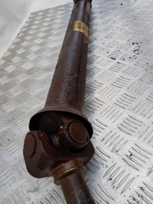 Карданный вал передний Cadillac Escalade 2006-2014 22845693 ; 22847354; 15902926