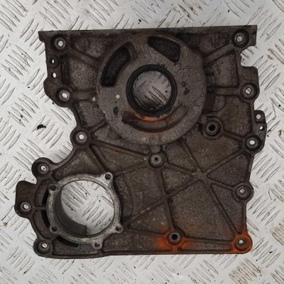 Крышка двигателя передняя с масл. насосом (3.5L;4.2L) Chevrolet TrailBlazer 2001-2009/Hummer H3 2005-2010 12628565; 12576249; 12577097; 12601932; 12586647; 12582737; 12575539; 12569163; 24577548