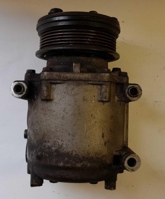 Компрессор кондиционера (4.0L) Ford Explorer 3 5W1Z 19V703; 1L2Z 19703 EA