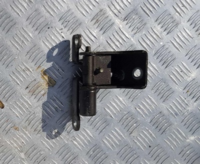 Дверная петля задняя правая нижняя Ford Explorer 4 7826866; 6L2Z 7826810