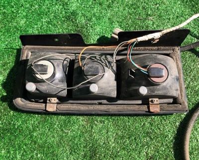 Фонарь задний левый Hummer H2 2003-2004 15172452 ; 15060511 ; 15193458