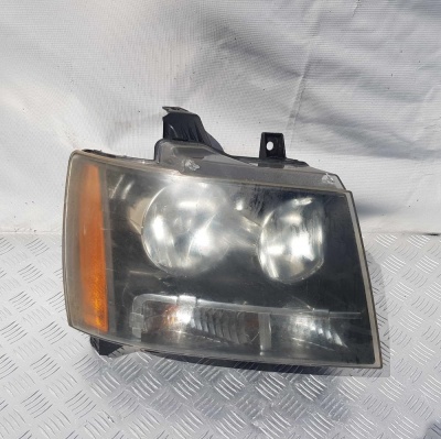 Фара передняя правая (с дефектом) Chevrolet Tahoe 2006-2014 22853026; 20760579; 15950808; 15882878