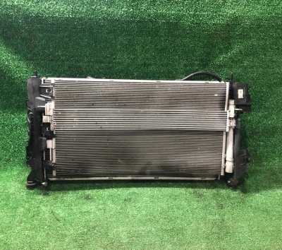 Радиатор основной Chevrolet Tahoe / Escalade 2021-н.в 85575817