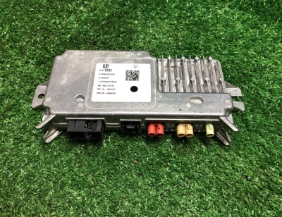 Модуль управления камерой заднего вида Chevrolet Tahoe 2021-н.в. 84931602 ; 84931603 ; 84856481 ; 84834667